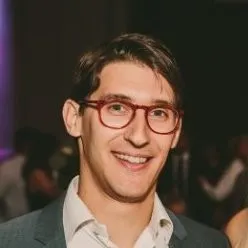 A portrait of Elliot Segler in all their majesty.