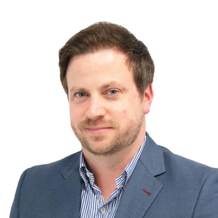 A portrait of James Clarke in all their majesty.